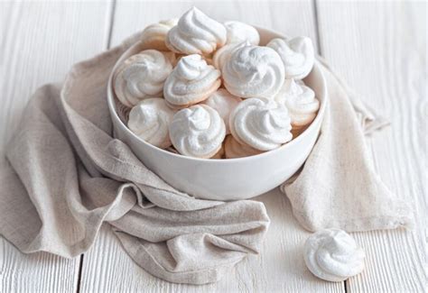 Vanilla Meringue Cookies Recipe The Leaf