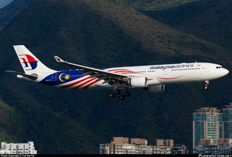 M Mtl Malaysia Airlines Airbus A Photo By Tse Wai Kit Id