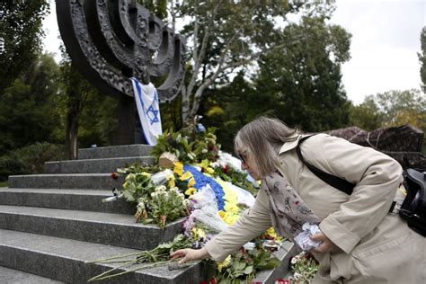 Mournful Ukraine Marks Years Since Babi Yar Massacre The Times Of