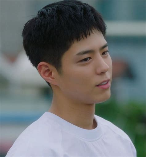 Pin Di Ator Coreano Park Bo Gum