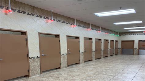 Buc-ee's looking to reduce bathroom wait times with new...