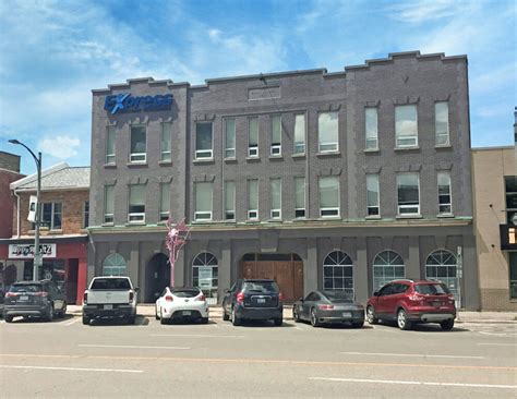 300 Dundas Street, London – Cushman & Wakefield Southwestern Ontario