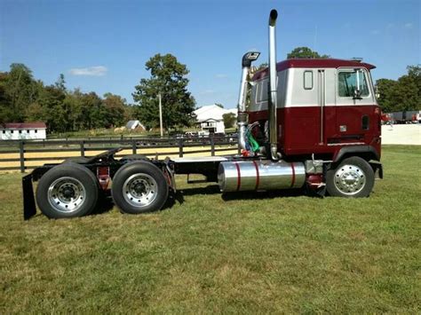 Pin By Mary Ellen Risser On Dave S Trucks Mack Trucks Big Trucks Trucks