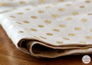 Burlap Table Runner Easy And Simple Diy No Sew Tutorial