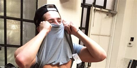 Gregg Sulkin Shows Off His Runaways Workout On Instagram Gregg