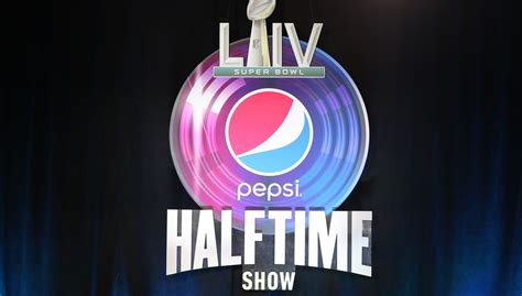 How To Watch Super Bowl Halftime Show 2020 Online Who Are The