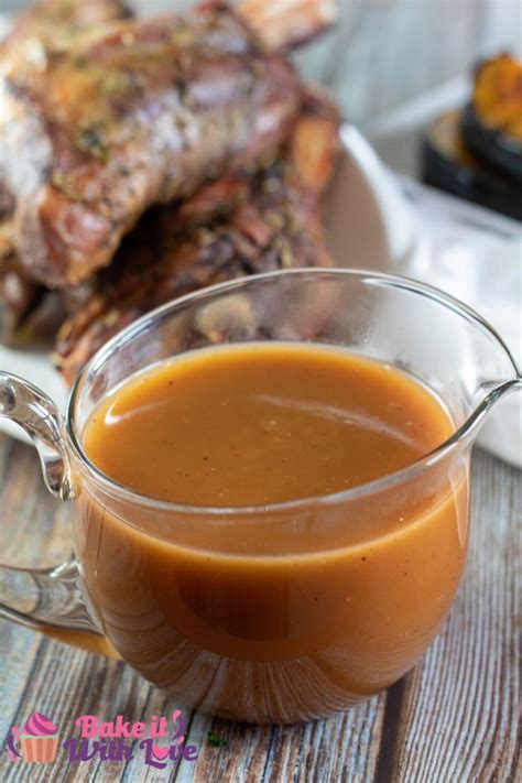 Best Lamb Gravy Recipe: Easy Sauce With or Without Drippings