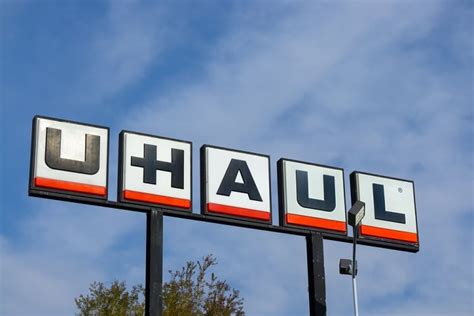 How To Rent Uhaul 20 Foot Truck - Prices and Conditions! (2022)