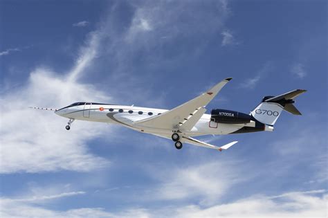 Gulfstream G700 Makes Maiden Flight Skies Mag