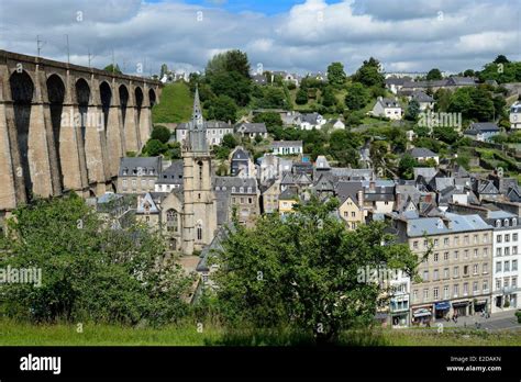 Finistere Morlaix Place Des Otages Le Viaduc Et L Glise Saint Melaine