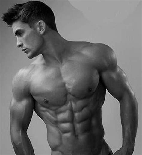 Pin by Óscar Girona on mmmmmm Ideal male body Male body Fitness