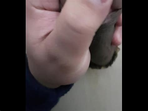 CHUPANDO EN EL AGUJERO DEL BAÑO XVIDEOS