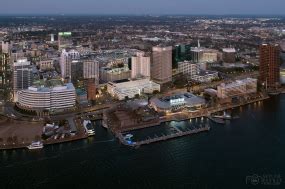 Hampton Roads Skyline Canvas - High Quality Wall Art and Canvas Prints of the Norfolk Virginia ...