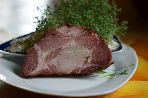 mniam... pyszne!: Karkówka jako wędlina do chleba