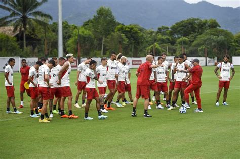 Ap S Chegada De Sampaoli Flamengo Descarta Novas Sa Das No