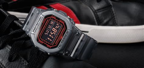 Casio G Shock Original DW B5600G 1ER Hodinky 365 Sk