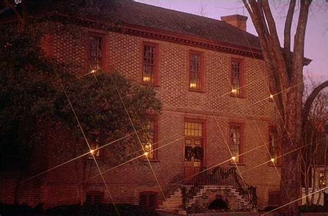 Candles In The Windows Of The Ludwell Paradise House Historicholiday