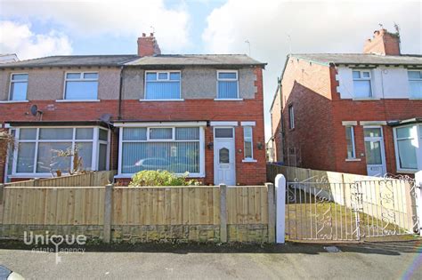 Agnew Road Fleetwood Lancashire Fy7 3 Bed Semi Detached House For