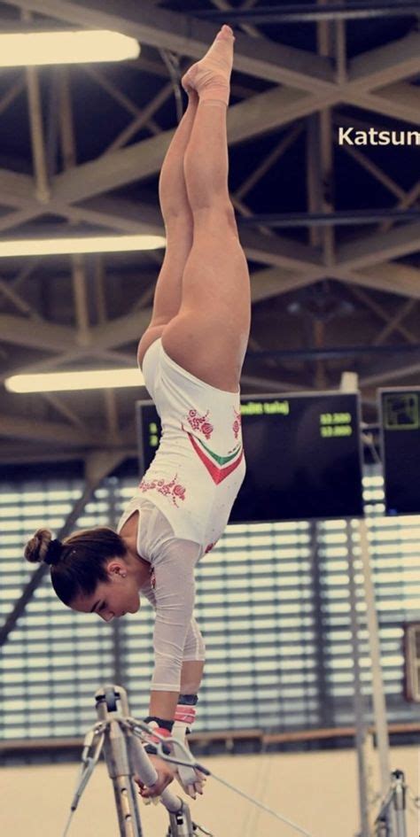 Pin By Pachonko On Hot Gymnasts Female Gymnast Sport Gymnastics