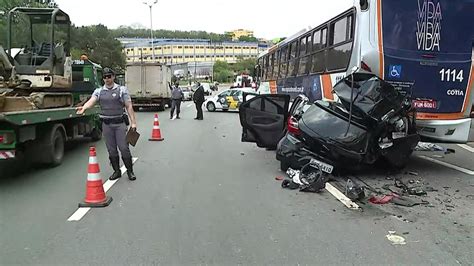 Grave acidente na Raposo Tavares na região de Cotia JE Online