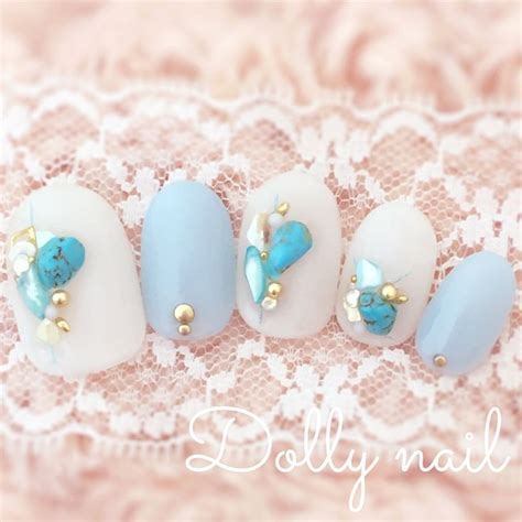 ショートオーバル＊爽やかターコイズのシェルビジューネイル ネイルチップ・ネイルシール ♡dolly Nail 通販｜creemaクリーマ