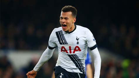 Dele Alli Signs Contract Which Will Keep Him At Tottenham Until 2021