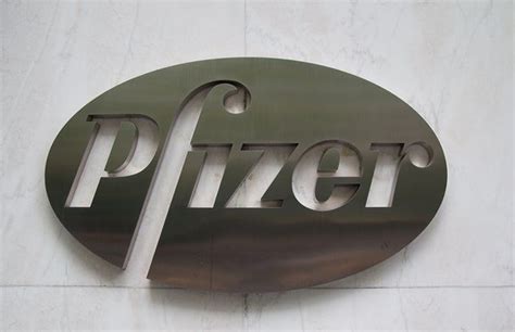 How Pfizer Makes Money Vaccines Oncology And Internal Medicine