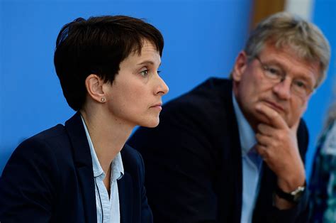 AfD Politiker beim Bundespresseball unerwünscht Petry und Meuthen wird