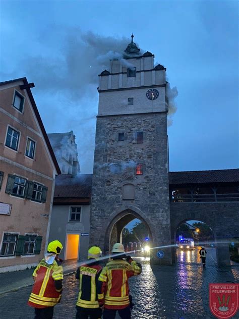 Brand Eines Historischen Turms Einsatzbericht Dinkelsb Hl