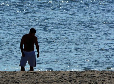 Banco De Imagens Homem De Praia Mar Costa Agua Areia Horizonte