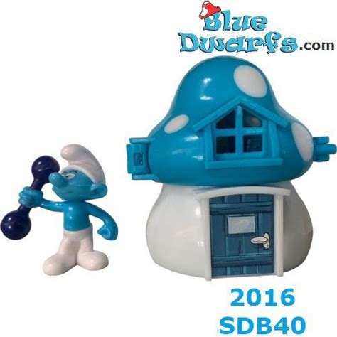 Hefty Smurf With Blue Smurf House Ferrero Kinder Suprise 2016 7cm