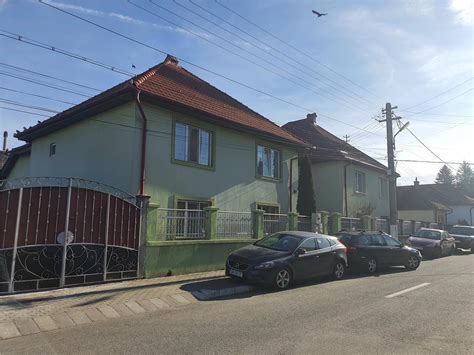 Casa In Orasul Avrig D P Si Mp Teren Zona Linistita Id