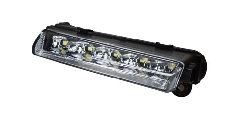 FAROL AUXILIAR DIURNO MB ACTROS 2646 2651 2017 2020 LED CONECTOR LD