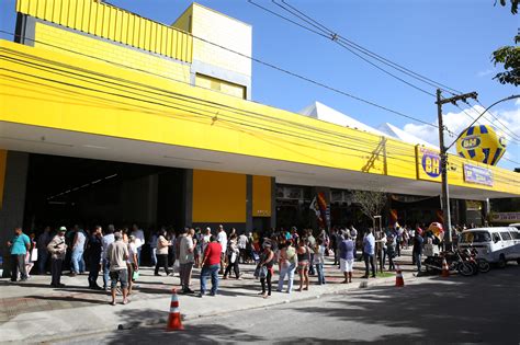 SUPERMERCADOS BH INAUGURA LOJA EM VALE DO JATOBÁ BELO HORIZONTE