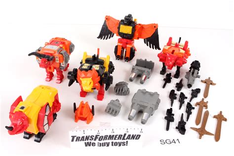 Complete Transformers® G1 Predaking SKU 337434 | Transformerland.com ...