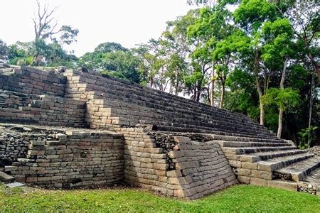 Nim Li Punit Archaeological Site, Toledo District