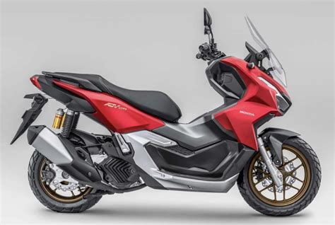 Tầm Giá 100 Triệu đồng Nên Chọn Mua Honda Adv 150 Hay Adv 160