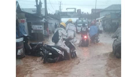 Banjir Di Morowali Sulteng Ratusan Warga Mengungsi Times Indonesia