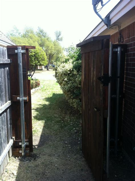 Wood Walk Gate Dfw Fence Contractor