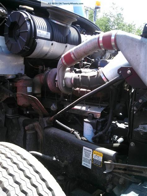 2007 Mack Cv713