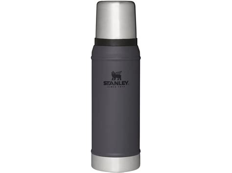 Stanley Classic Vacuum Flask Charcoal 750ml Agrimark