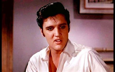 The King - Elvis Presley Wallpaper (13783648) - Fanpop