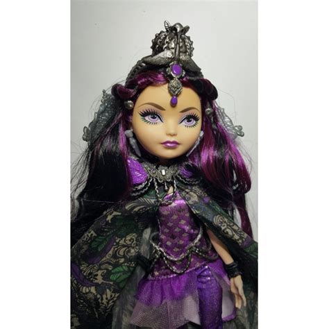 Ever After High Legacy Day Raven Queen Doll Ori Toys And Collectibles