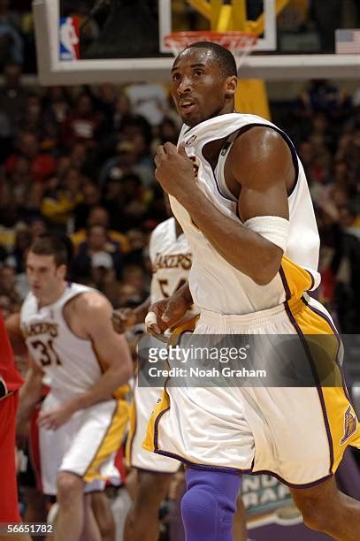 2,691 Kobe Bryant Lakers 2006 Stock Photos, High-Res Pictures, and ...