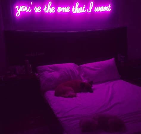 20+ Neon Lights For Bedroom – The Urban Decor