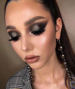 How To Wear Pantones 2021 Color Of The Year Ultimate Gray Makeup