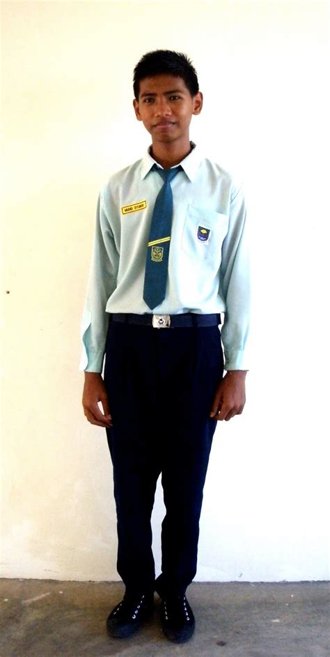 Pusat Sumber Smk Nyalas Pakaian Uniform Pengawas Pusat Sumber Smkn