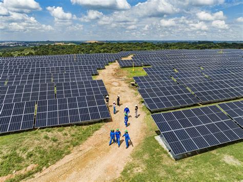 Pir Mide Solar Do Caximba Transforma Antigo Aterro Sanit Rio Em Gerador