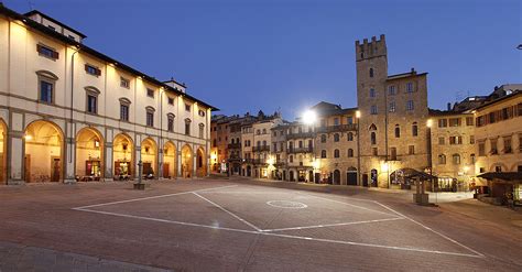 Arezzo La vita è bella Itinerari e Luoghi