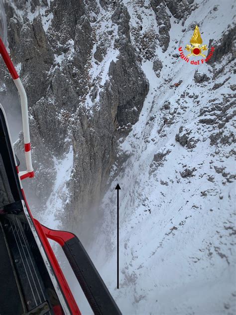 Mandello Del Lario Soccorsi Due Escursionisti Nel Canale Pagani In